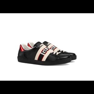 GUCCI SNEAKERS $300